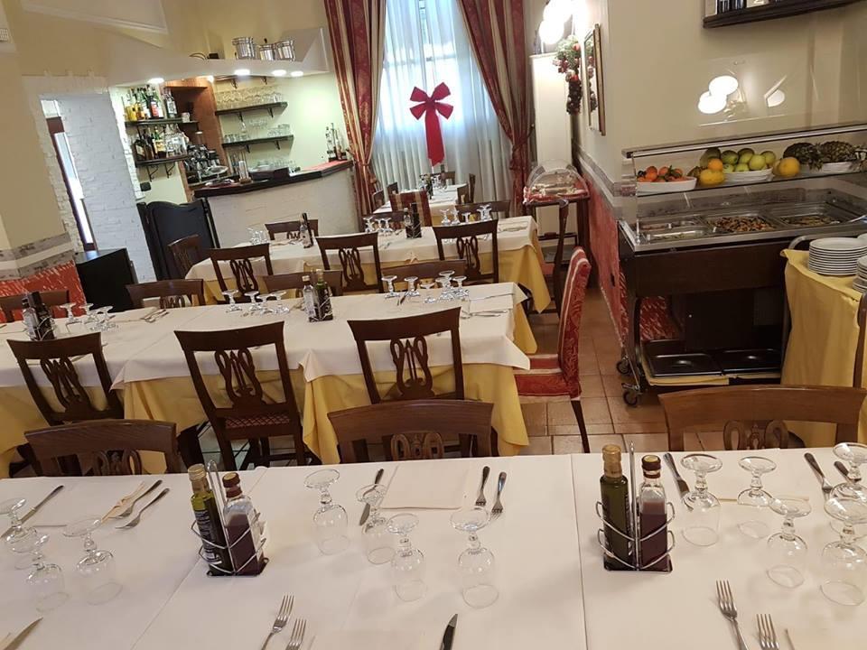 Hotel Sicilia ミラノ エクステリア 写真